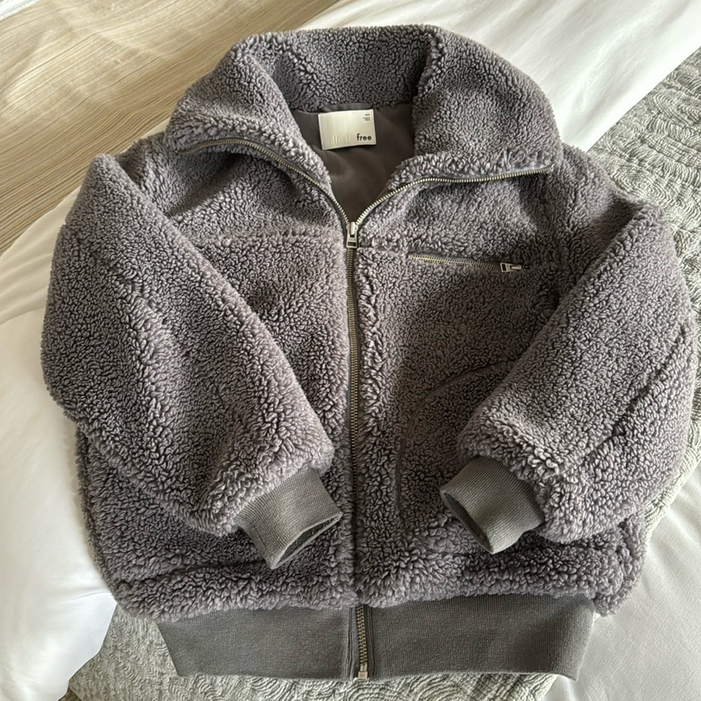Aritzia Wilfred Free the Teddy Coat|Gray| XXS